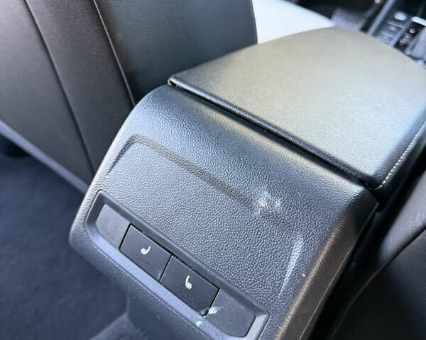 Білий Фольксваген Джетта, об'ємом двигуна 1.4 л та пробігом 120 тис. км за 15999 $, фото 21 на Automoto.ua