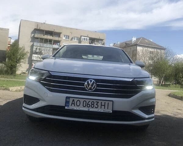 Белый Фольксваген Джетта, объемом двигателя 1.4 л и пробегом 122 тыс. км за 13000 $, фото 1 на Automoto.ua