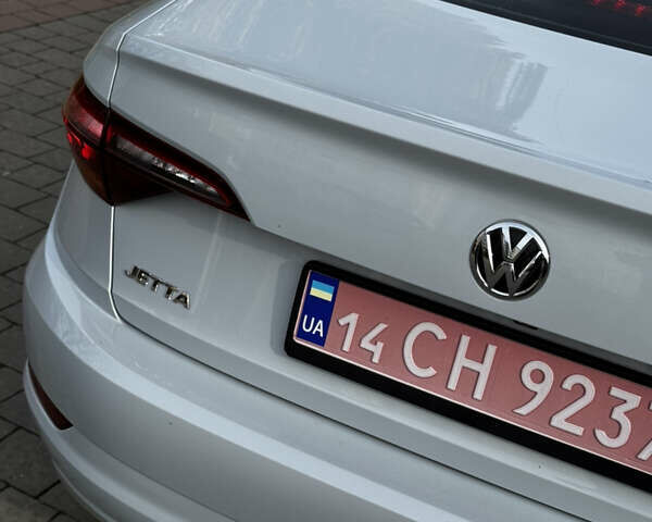 Белый Фольксваген Джетта, объемом двигателя 1.4 л и пробегом 178 тыс. км за 13200 $, фото 4 на Automoto.ua