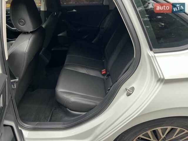 Белый Фольксваген Джетта, объемом двигателя 1.4 л и пробегом 186 тыс. км за 13800 $, фото 24 на Automoto.ua