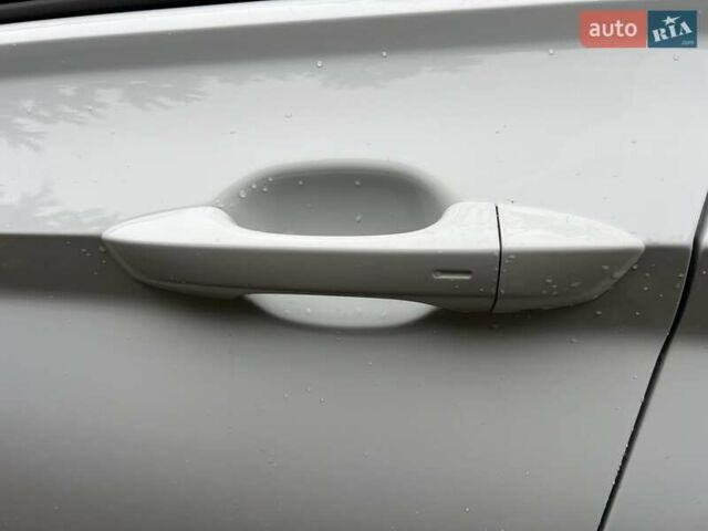 Белый Фольксваген Джетта, объемом двигателя 1.4 л и пробегом 186 тыс. км за 13800 $, фото 13 на Automoto.ua