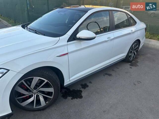 Белый Фольксваген Джетта, объемом двигателя 2 л и пробегом 30 тыс. км за 16000 $, фото 6 на Automoto.ua