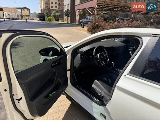 Белый Фольксваген Джетта, объемом двигателя 1.98 л и пробегом 115 тыс. км за 21800 $, фото 16 на Automoto.ua