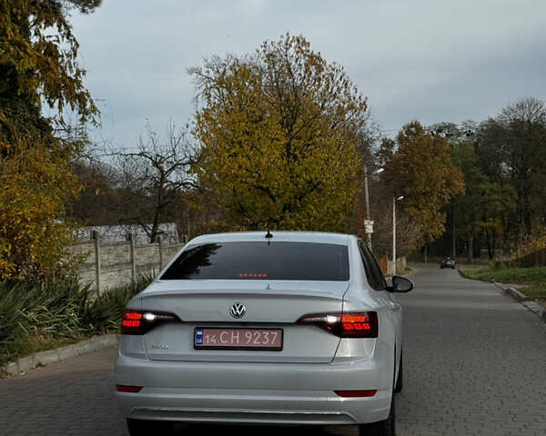 Белый Фольксваген Джетта, объемом двигателя 1.4 л и пробегом 178 тыс. км за 13200 $, фото 3 на Automoto.ua