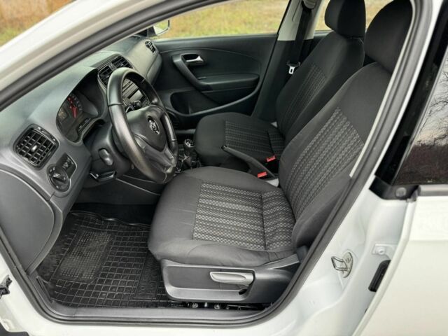 Белый Фольксваген Джетта, объемом двигателя 1.6 л и пробегом 230 тыс. км за 6500 $, фото 6 на Automoto.ua