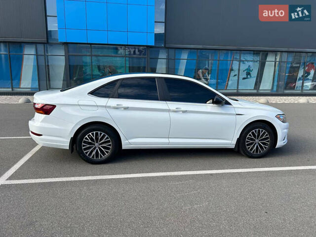 Білий Фольксваген Джетта, об'ємом двигуна 1.4 л та пробігом 100 тис. км за 14500 $, фото 1 на Automoto.ua