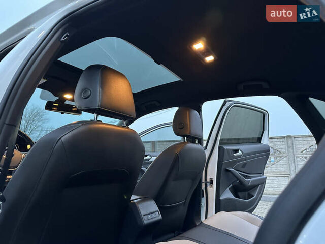 Білий Фольксваген Джетта, об'ємом двигуна 1.4 л та пробігом 83 тис. км за 16000 $, фото 25 на Automoto.ua