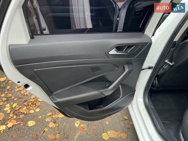 Белый Фольксваген Джетта, объемом двигателя 1.4 л и пробегом 186 тыс. км за 13800 $, фото 19 на Automoto.ua