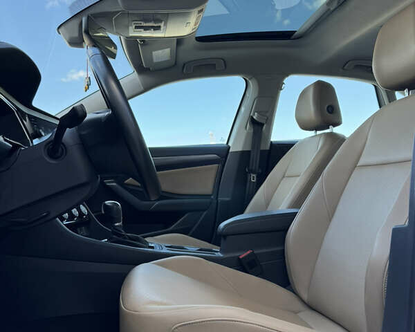 Белый Фольксваген Джетта, объемом двигателя 1.4 л и пробегом 65 тыс. км за 16800 $, фото 18 на Automoto.ua