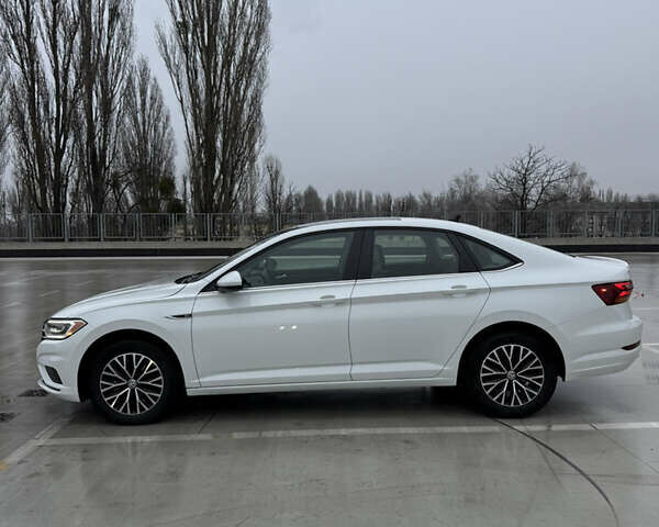 Белый Фольксваген Джетта, объемом двигателя 1.4 л и пробегом 65 тыс. км за 16500 $, фото 3 на Automoto.ua