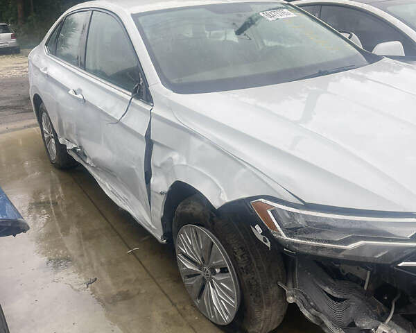 Белый Фольксваген Джетта, объемом двигателя 1.4 л и пробегом 50 тыс. км за 9450 $, фото 4 на Automoto.ua