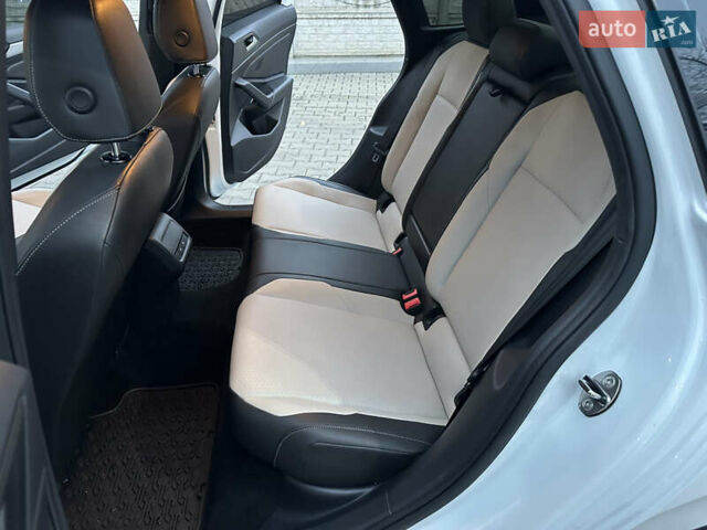 Білий Фольксваген Джетта, об'ємом двигуна 1.4 л та пробігом 83 тис. км за 16000 $, фото 24 на Automoto.ua