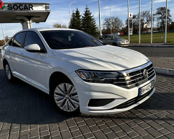 Белый Фольксваген Джетта, объемом двигателя 1.4 л и пробегом 195 тыс. км за 13000 $, фото 10 на Automoto.ua