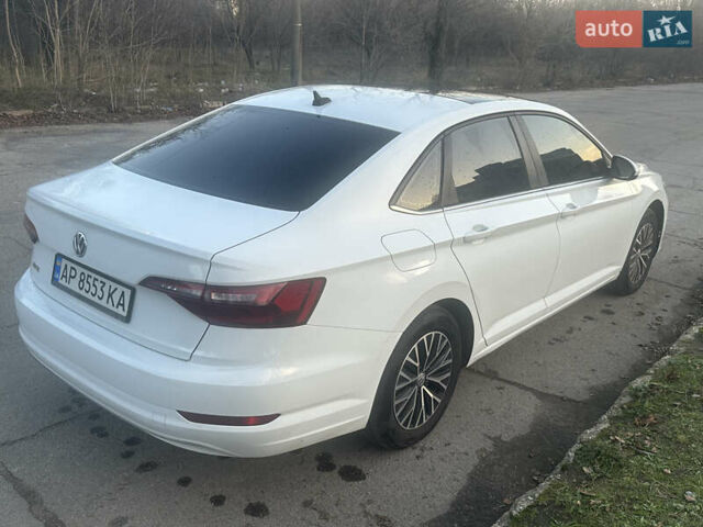 Белый Фольксваген Джетта, объемом двигателя 1.4 л и пробегом 82 тыс. км за 15500 $, фото 3 на Automoto.ua