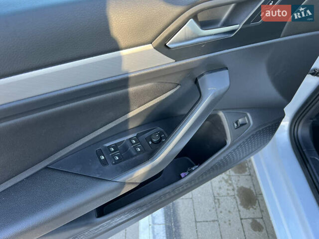 Белый Фольксваген Джетта, объемом двигателя 1.4 л и пробегом 110 тыс. км за 14300 $, фото 11 на Automoto.ua