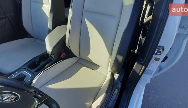 Белый Фольксваген Джетта, объемом двигателя 1.4 л и пробегом 51 тыс. км за 17900 $, фото 20 на Automoto.ua