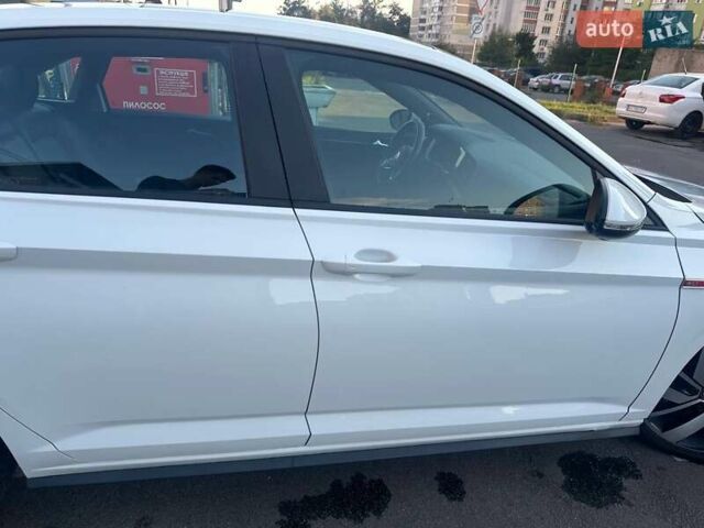 Белый Фольксваген Джетта, объемом двигателя 2 л и пробегом 30 тыс. км за 16000 $, фото 14 на Automoto.ua