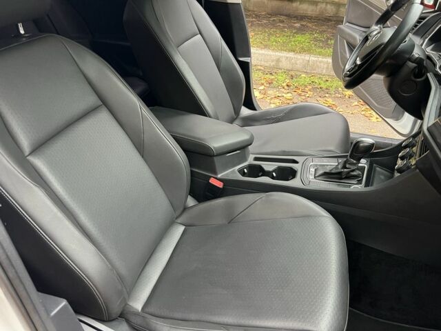 Білий Фольксваген Джетта, об'ємом двигуна 1.4 л та пробігом 180 тис. км за 13300 $, фото 18 на Automoto.ua