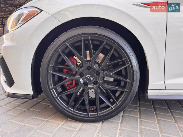 Белый Фольксваген Джетта, объемом двигателя 1.98 л и пробегом 115 тыс. км за 21800 $, фото 14 на Automoto.ua