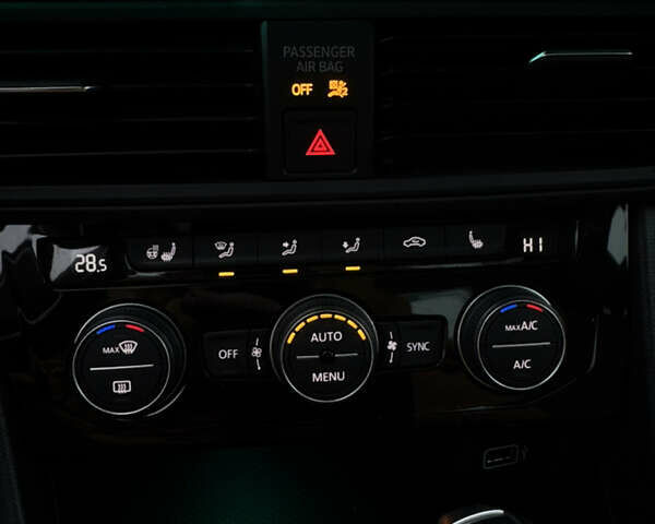 Белый Фольксваген Джетта, объемом двигателя 1.4 л и пробегом 65 тыс. км за 16500 $, фото 17 на Automoto.ua