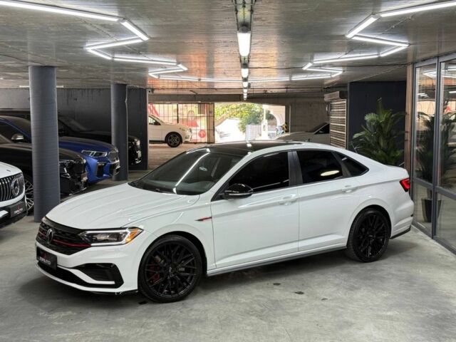 Білий Фольксваген Джетта, об'ємом двигуна 2 л та пробігом 112 тис. км за 21400 $, фото 3 на Automoto.ua