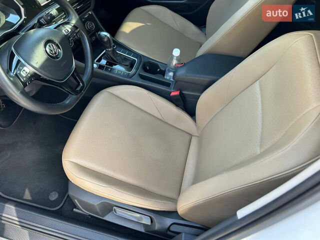 Білий Фольксваген Джетта, об'ємом двигуна 1.4 л та пробігом 100 тис. км за 14500 $, фото 16 на Automoto.ua