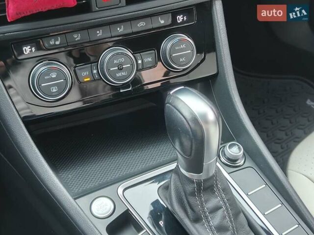 Фольксваген Джетта 2019 в Кривом Роге на Automoto.ua Белый Фольксваген Джетта, объемом двигателя 1.4 л и пробегом 82 тыс. км за 16300 $, фото 21 на Automoto.ua