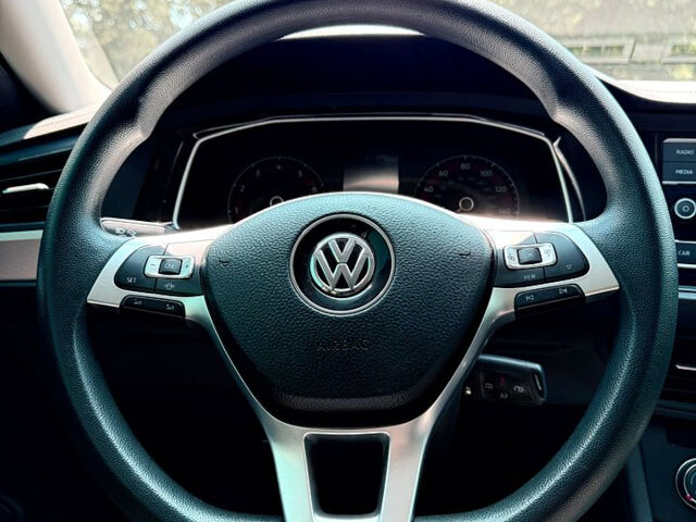 Белый Фольксваген Джетта, объемом двигателя 1.4 л и пробегом 130 тыс. км за 12800 $, фото 8 на Automoto.ua