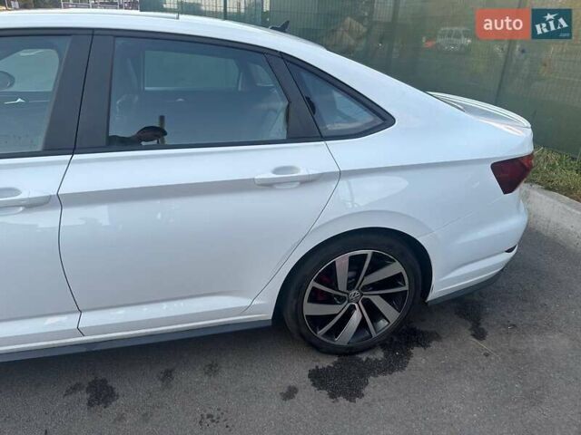 Белый Фольксваген Джетта, объемом двигателя 2 л и пробегом 30 тыс. км за 16000 $, фото 4 на Automoto.ua