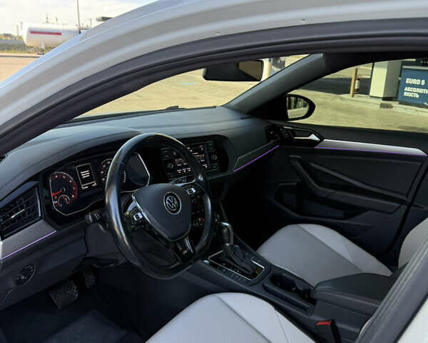 Білий Фольксваген Джетта, об'ємом двигуна 1.4 л та пробігом 120 тис. км за 15999 $, фото 15 на Automoto.ua