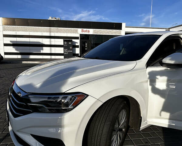 Белый Фольксваген Джетта, объемом двигателя 1.4 л и пробегом 195 тыс. км за 13000 $, фото 28 на Automoto.ua