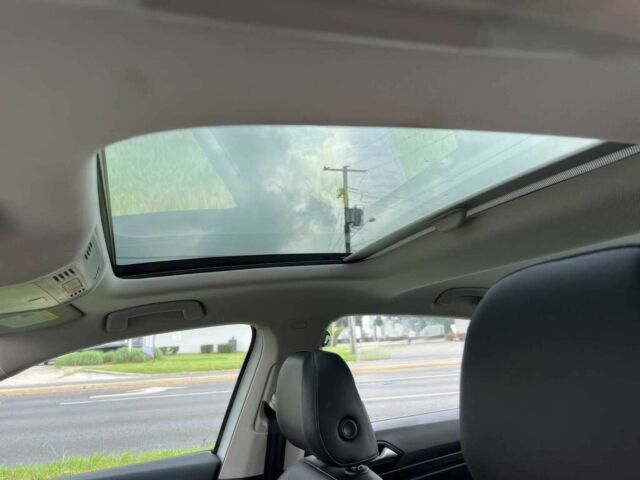 Білий Фольксваген Джетта, об'ємом двигуна 1.4 л та пробігом 34 тис. км за 7800 $, фото 12 на Automoto.ua