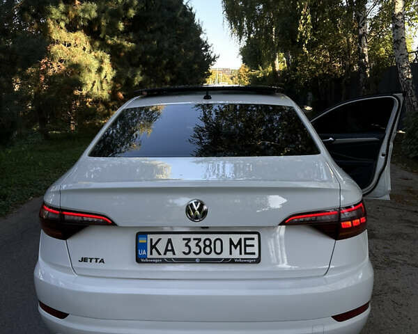 Білий Фольксваген Джетта, об'ємом двигуна 1.4 л та пробігом 91 тис. км за 17000 $, фото 15 на Automoto.ua
