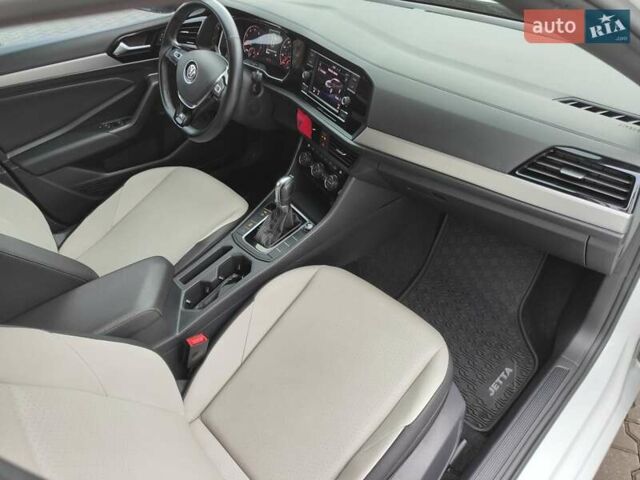 Фольксваген Джетта 2019 в Кривом Роге на Automoto.ua Белый Фольксваген Джетта, объемом двигателя 1.4 л и пробегом 82 тыс. км за 16300 $, фото 15 на Automoto.ua