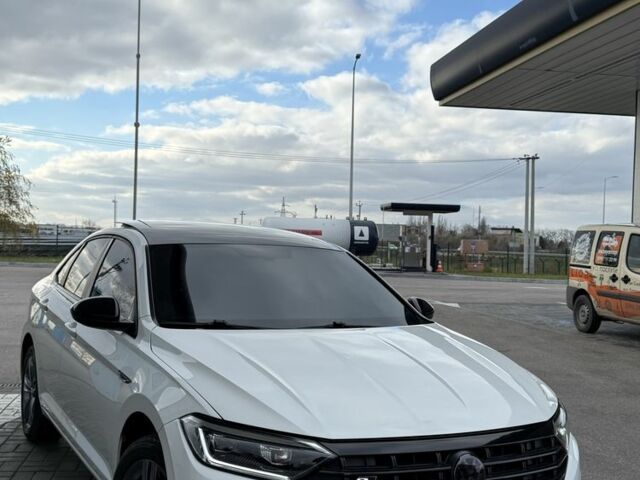 Белый Фольксваген Джетта, объемом двигателя 0 л и пробегом 120 тыс. км за 15900 $, фото 1 на Automoto.ua