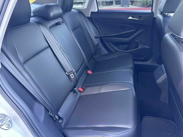 Белый Фольксваген Джетта, объемом двигателя 1.4 л и пробегом 37 тыс. км за 8000 $, фото 13 на Automoto.ua