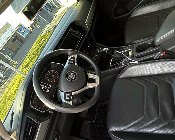 Белый Фольксваген Джетта, объемом двигателя 1.4 л и пробегом 195 тыс. км за 13000 $, фото 15 на Automoto.ua