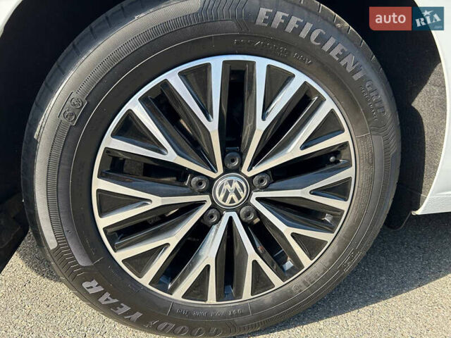 Білий Фольксваген Джетта, об'ємом двигуна 1.4 л та пробігом 100 тис. км за 14500 $, фото 18 на Automoto.ua