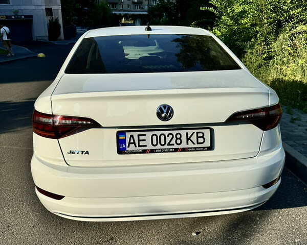 Белый Фольксваген Джетта, объемом двигателя 1.4 л и пробегом 150 тыс. км за 15500 $, фото 3 на Automoto.ua