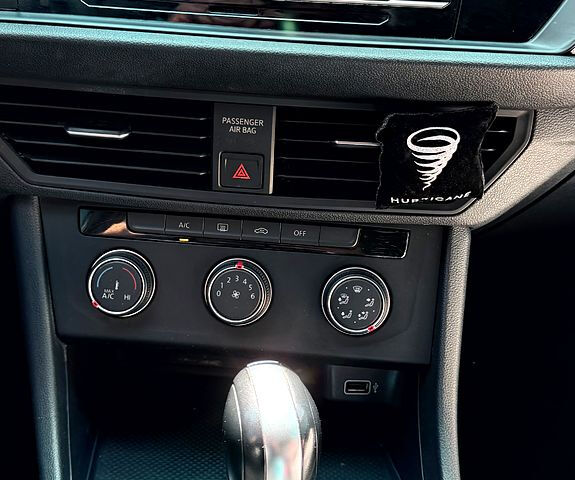 Белый Фольксваген Джетта, объемом двигателя 1.4 л и пробегом 130 тыс. км за 12800 $, фото 9 на Automoto.ua