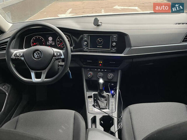 Белый Фольксваген Джетта, объемом двигателя 1.4 л и пробегом 26 тыс. км за 17900 $, фото 14 на Automoto.ua