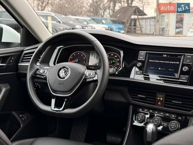 Белый Фольксваген Джетта, объемом двигателя 1.4 л и пробегом 69 тыс. км за 18800 $, фото 28 на Automoto.ua