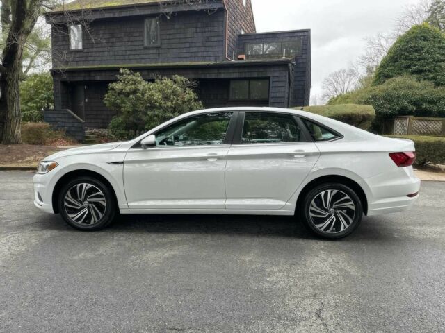 Білий Фольксваген Джетта, об'ємом двигуна 1.4 л та пробігом 32 тис. км за 5500 $, фото 2 на Automoto.ua