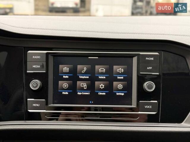 Белый Фольксваген Джетта, объемом двигателя 1.4 л и пробегом 69 тыс. км за 18800 $, фото 36 на Automoto.ua