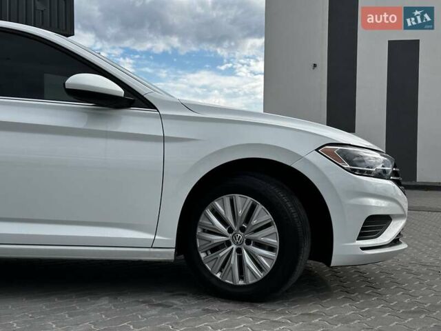Білий Фольксваген Джетта, об'ємом двигуна 1.4 л та пробігом 31 тис. км за 15999 $, фото 11 на Automoto.ua