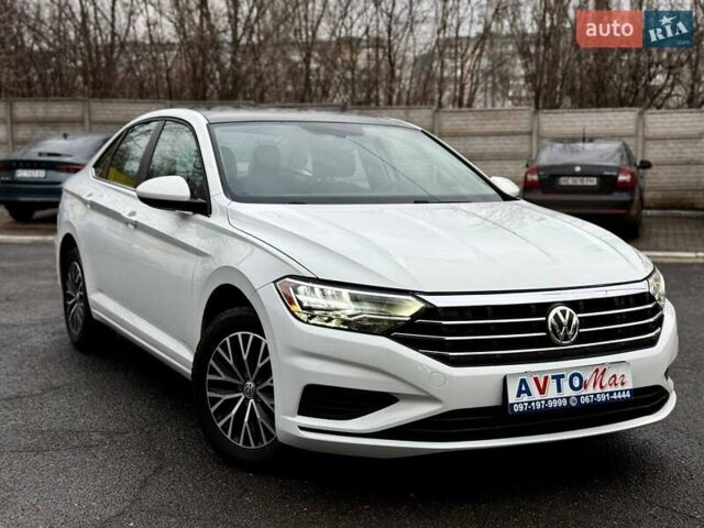 Белый Фольксваген Джетта, объемом двигателя 1.4 л и пробегом 69 тыс. км за 18800 $, фото 2 на Automoto.ua