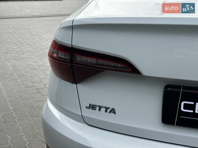 Білий Фольксваген Джетта, об'ємом двигуна 1.4 л та пробігом 31 тис. км за 15999 $, фото 8 на Automoto.ua