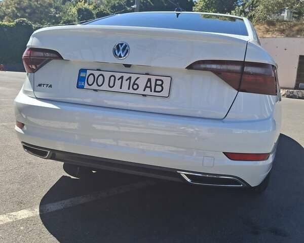 Белый Фольксваген Джетта, объемом двигателя 1.4 л и пробегом 65 тыс. км за 15500 $, фото 3 на Automoto.ua