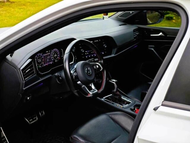 Білий Фольксваген Джетта, об'ємом двигуна 1.4 л та пробігом 105 тис. км за 14000 $, фото 8 на Automoto.ua