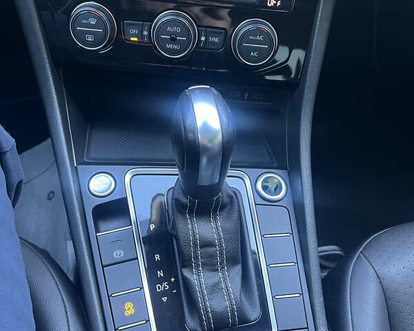 Фольксваген Джетта 2021 в Сумах на Automoto.ua Белый Фольксваген Джетта, объемом двигателя 1.4 л и пробегом 124 тыс. км за 16750 $, фото 21 на Automoto.ua